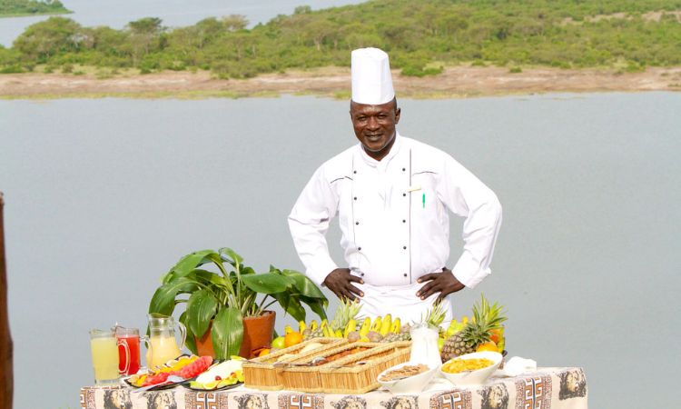 Mweya safari lodge restaurant