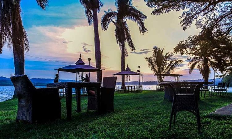 Best Hangout Places for Couples in Jinja